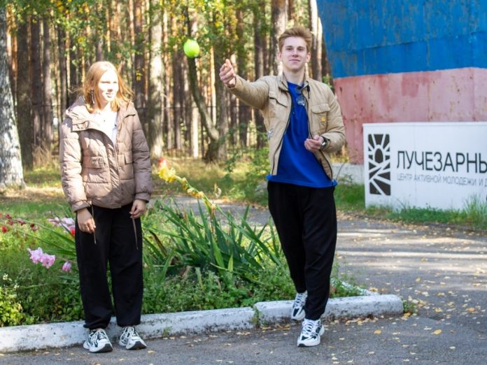 Лучезарный