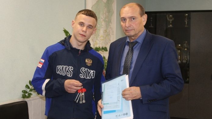 Вручили ключи. Ермишь.10.10.25