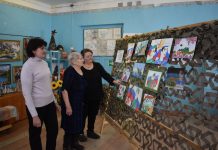 В Ермишинском округе прошла выставка детских рисунков «Защитники Отечества»