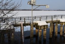 На Ермишинском пруду установили четыре щита контроля уровня воды