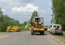 В Ермиши начался ямочный ремонт дорог