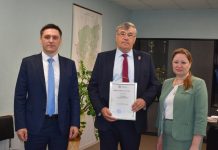 Александру Кузьмину из Ермиши вручили почетную грамоту Министерства экономического развития Рязанской области