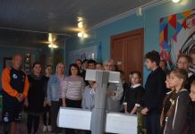 Волонтеры Ермишинского округа передали школьникам вещи с фронта